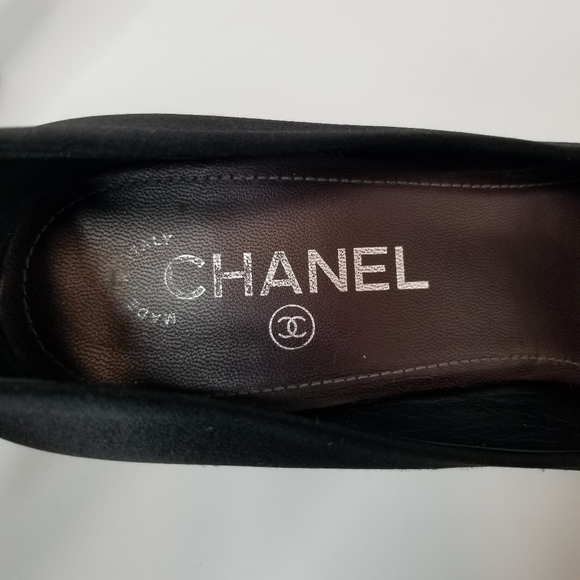 Chanel satin Heels*Missing Ankle Strap* - Picture 8 of 12
